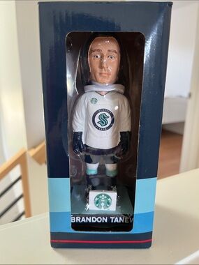Brandon Tanev Seattle Kraken White Bobblehead - Official Style